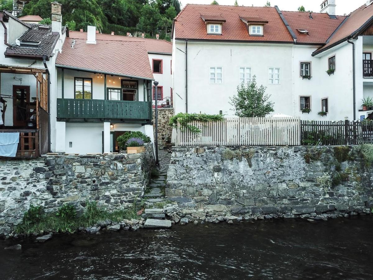 Domecek / Tiny House Lägenhet Český Krumlov Exteriör bild